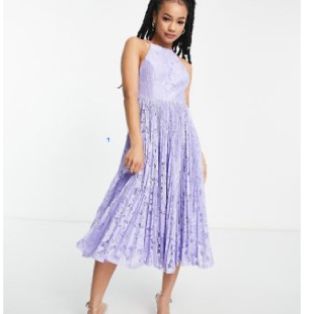 Elegant Lavender Midi Dress